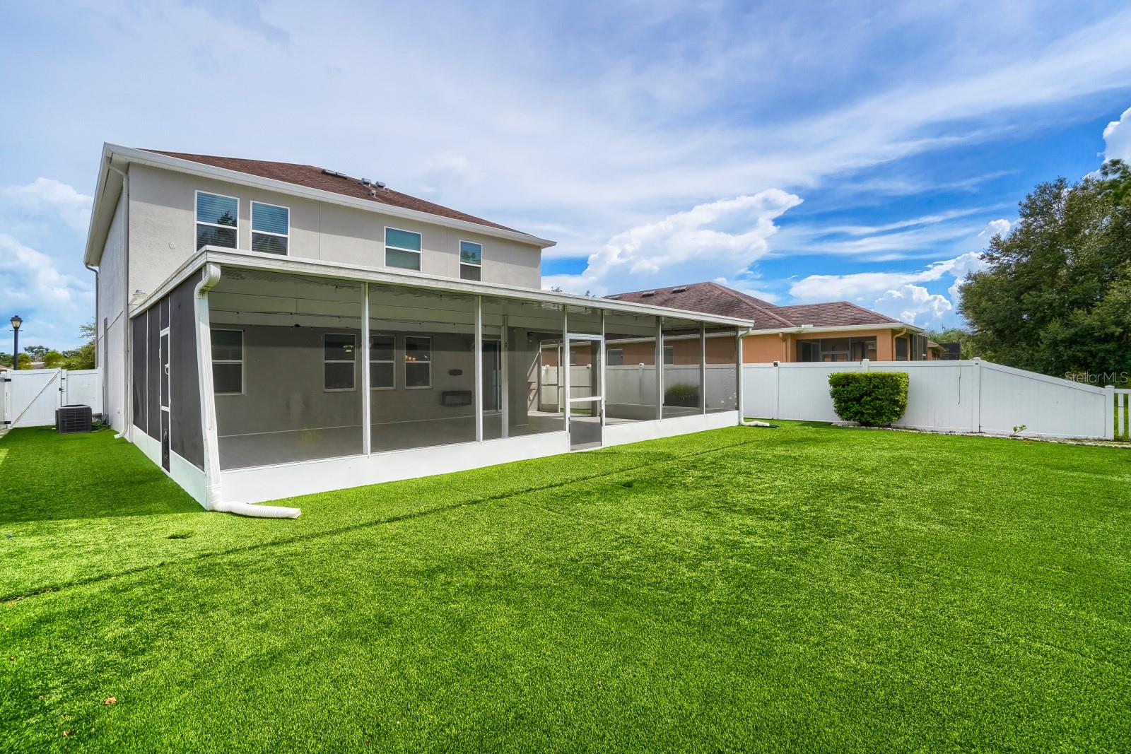 3951 Pacente Loop Property Photo 4