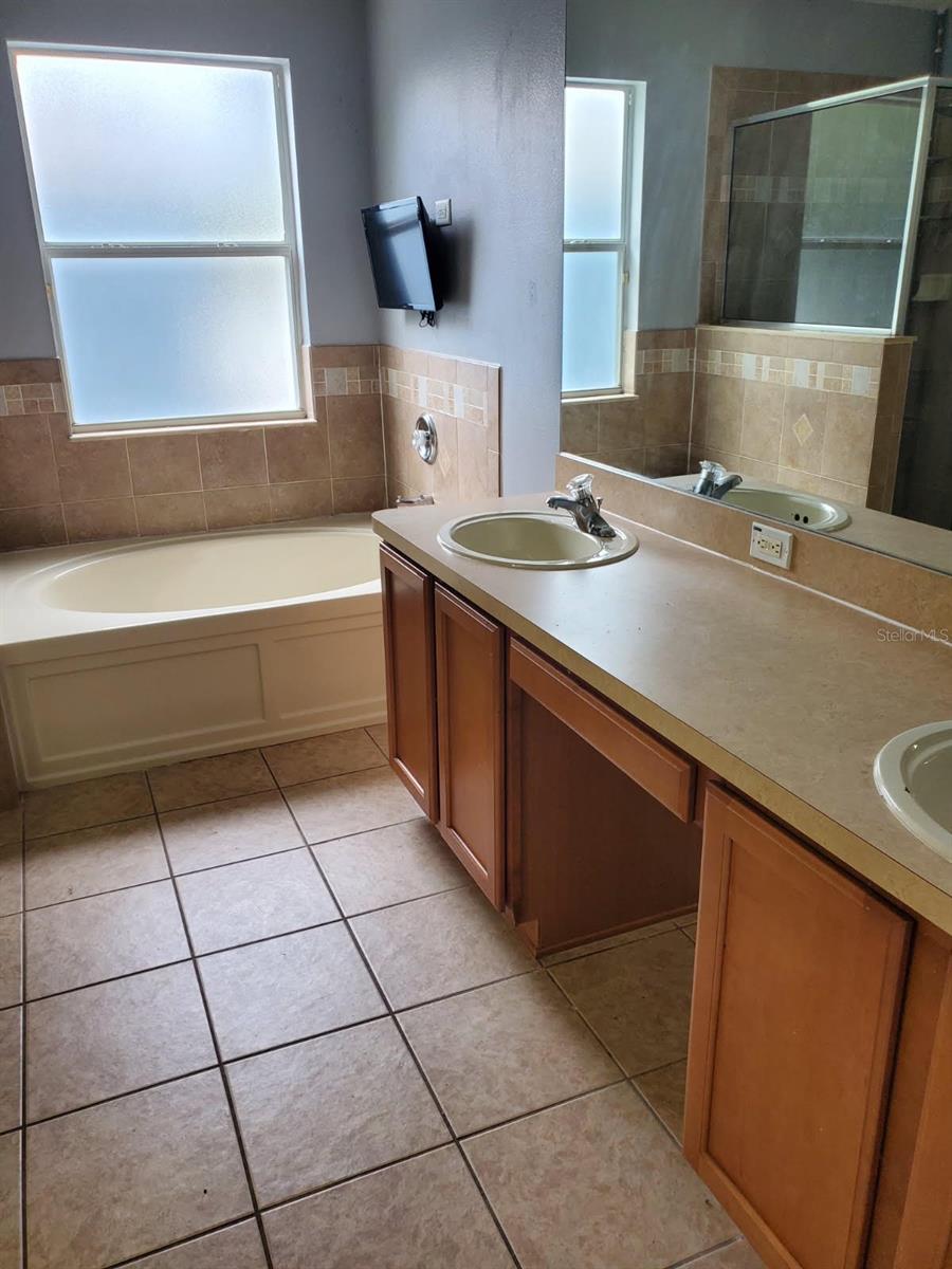 12148 Luftburrow Ln Property Photo 20