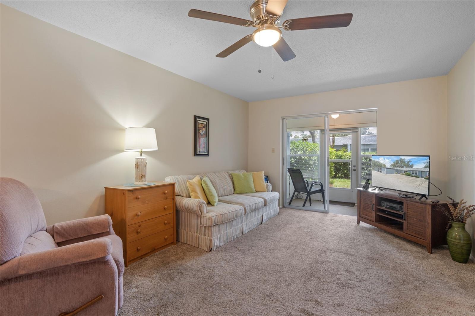 3642 Trophy Blvd Property Photo 12