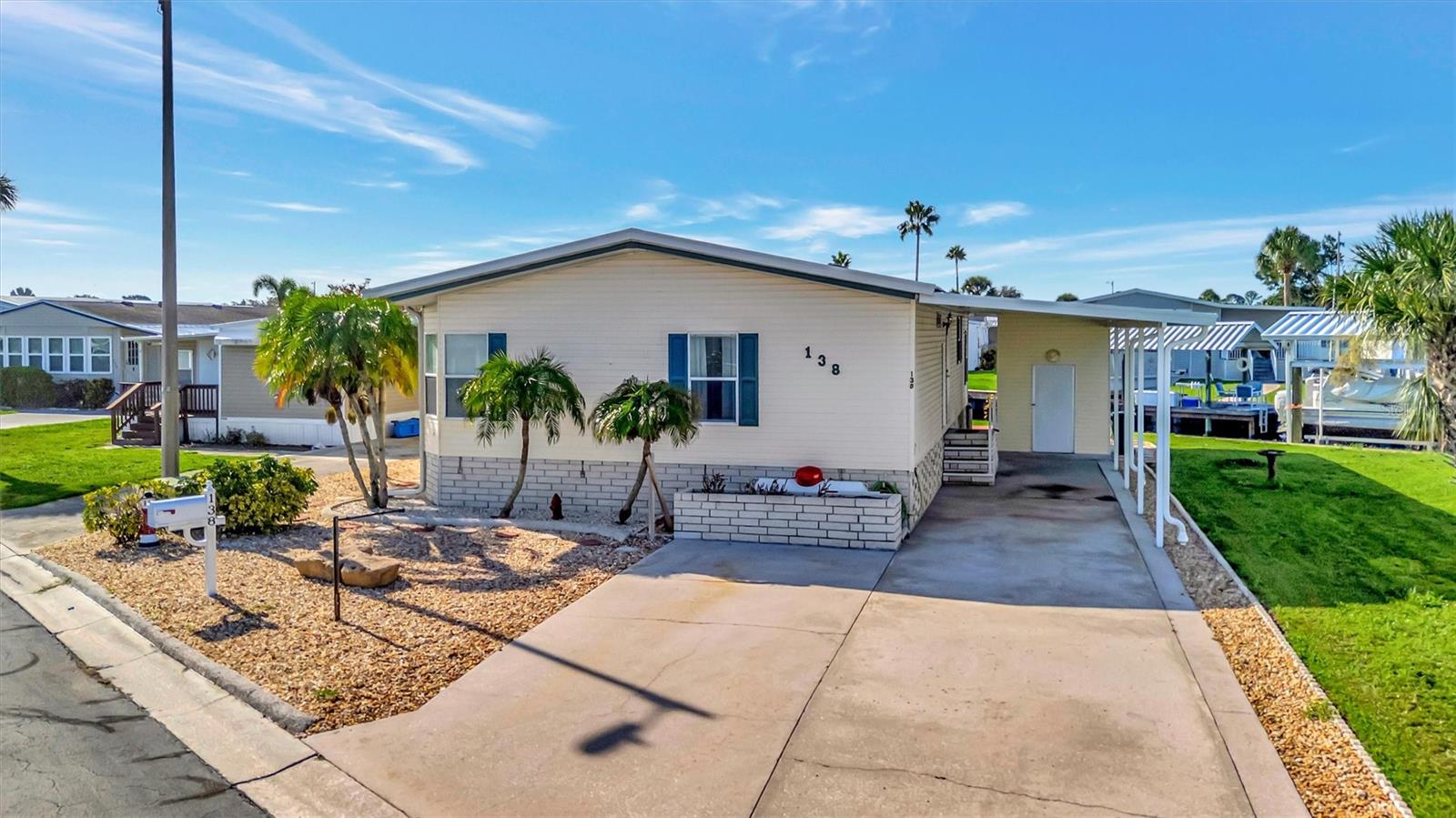 138 S Saint Thomas Cir Property Photo 1