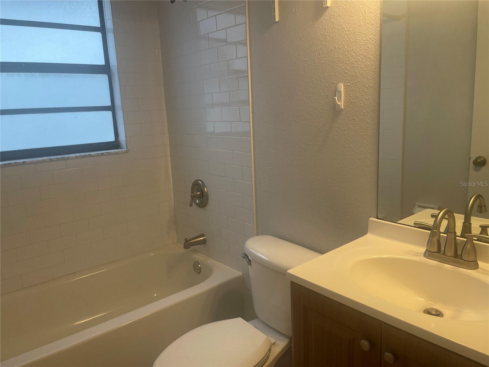 1349 Pierce St Property Photo 7