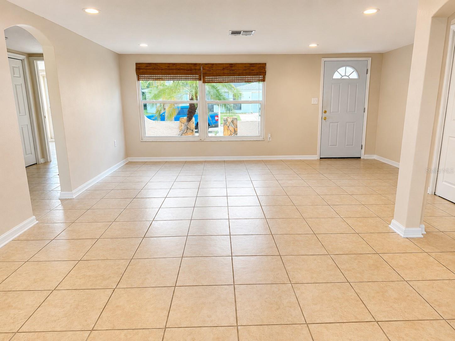 9135 Greenbriar Ln Property Photo 15