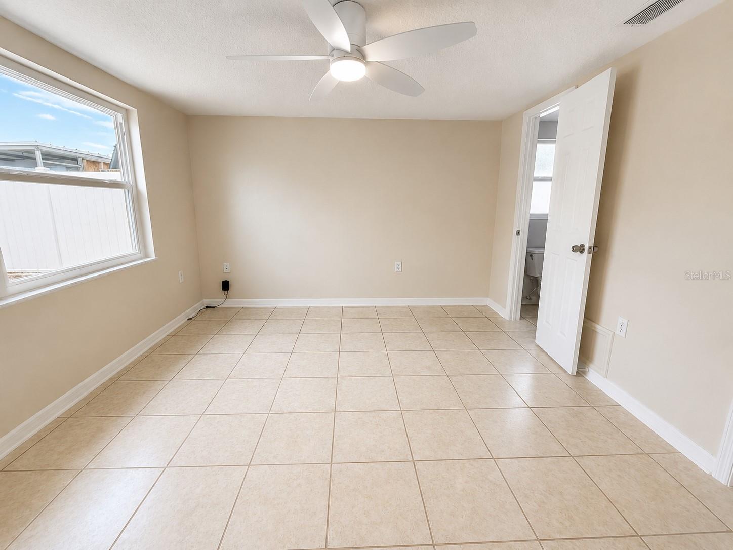 9135 Greenbriar Ln Property Photo 25