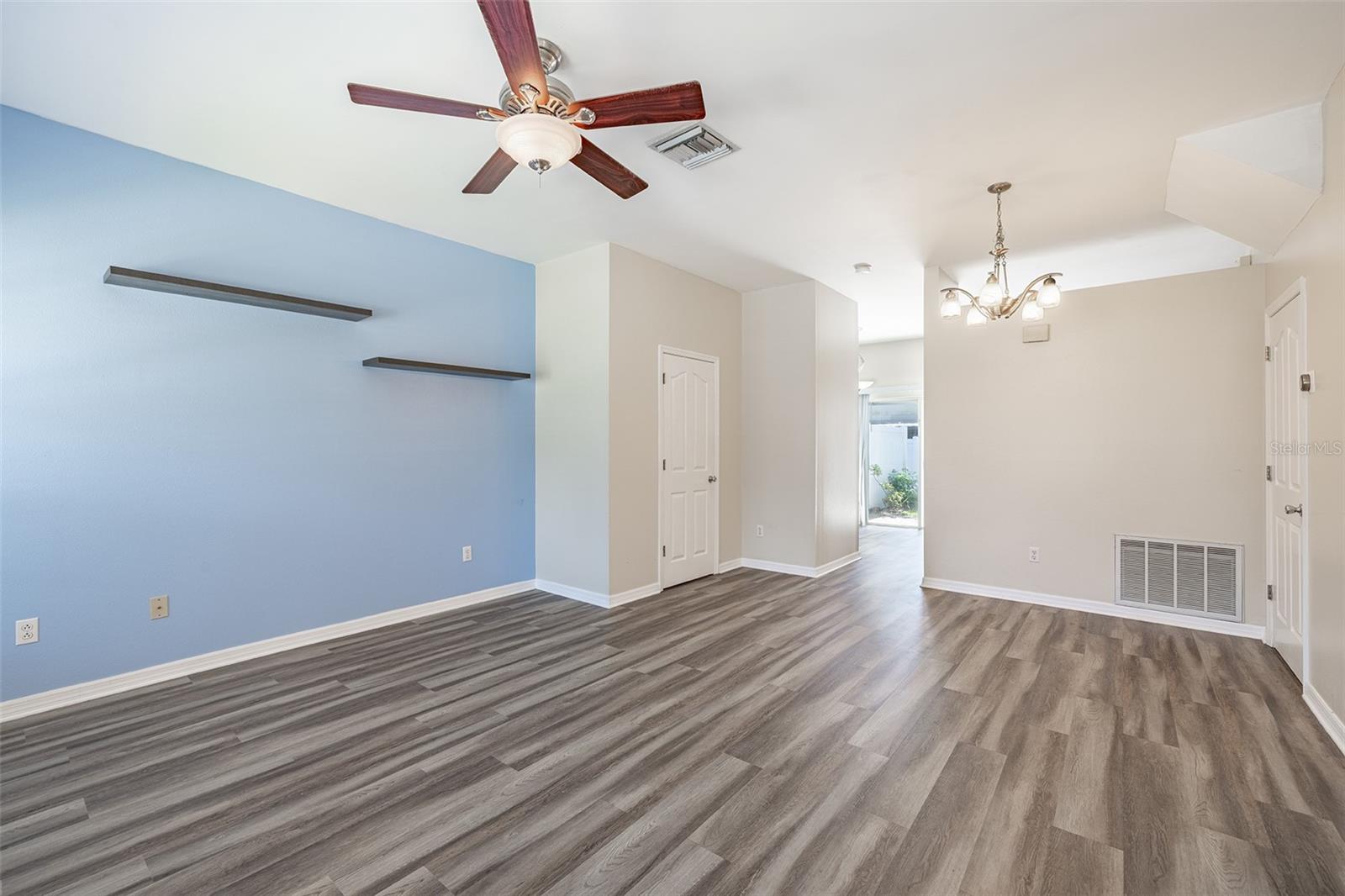 4310 Fincastle Ct Property Photo 10