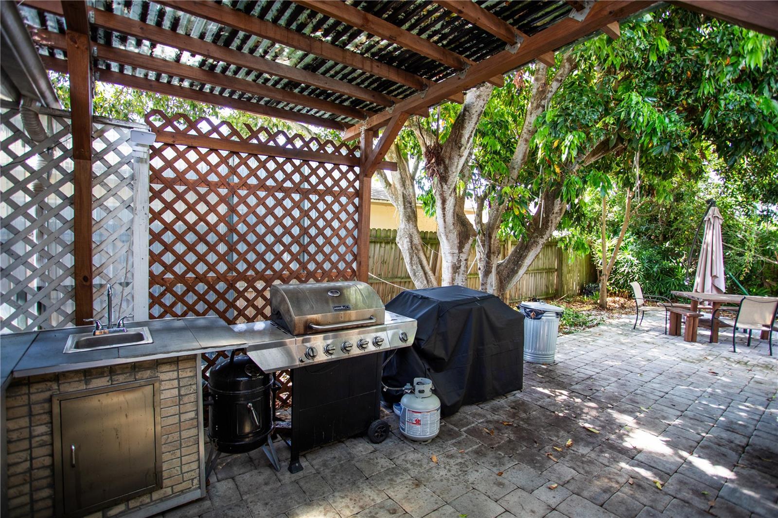 2198 Oak Grove Dr Property Photo 43