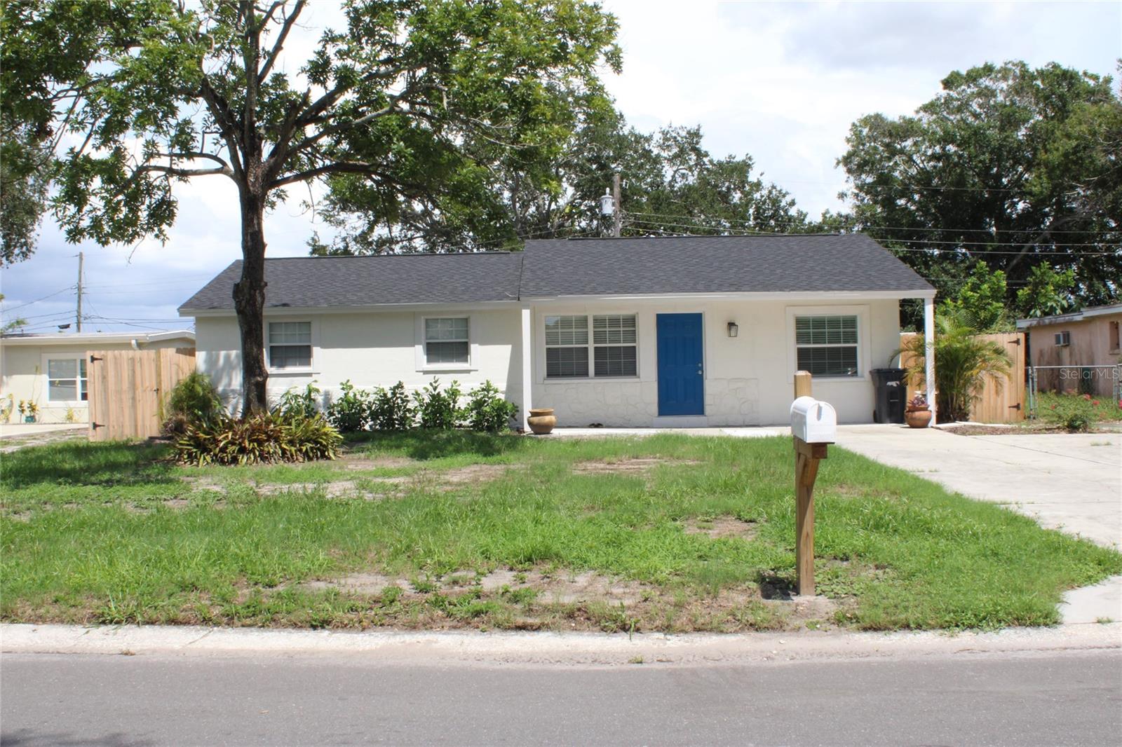 9049 Orchid Dr Property Photo 1