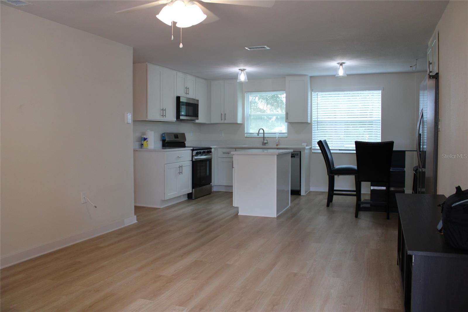 9049 Orchid Dr Property Photo 2