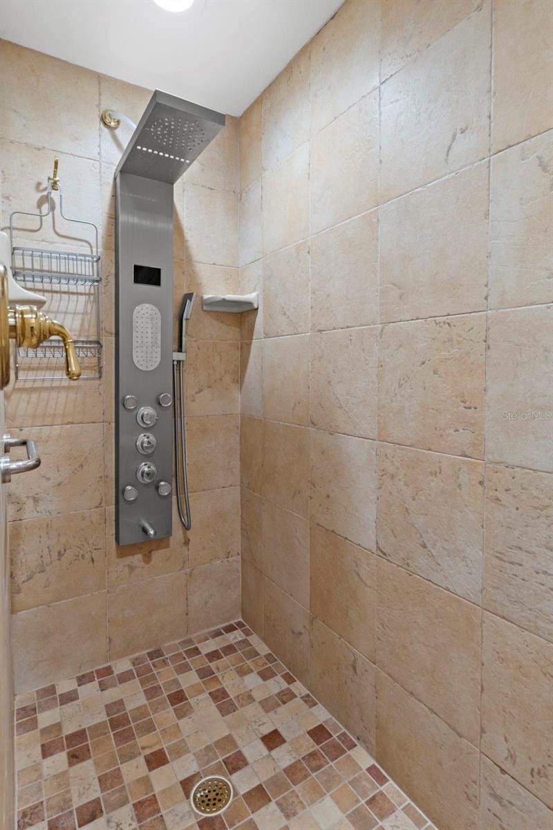 11578 New Haven Dr Property Photo 33