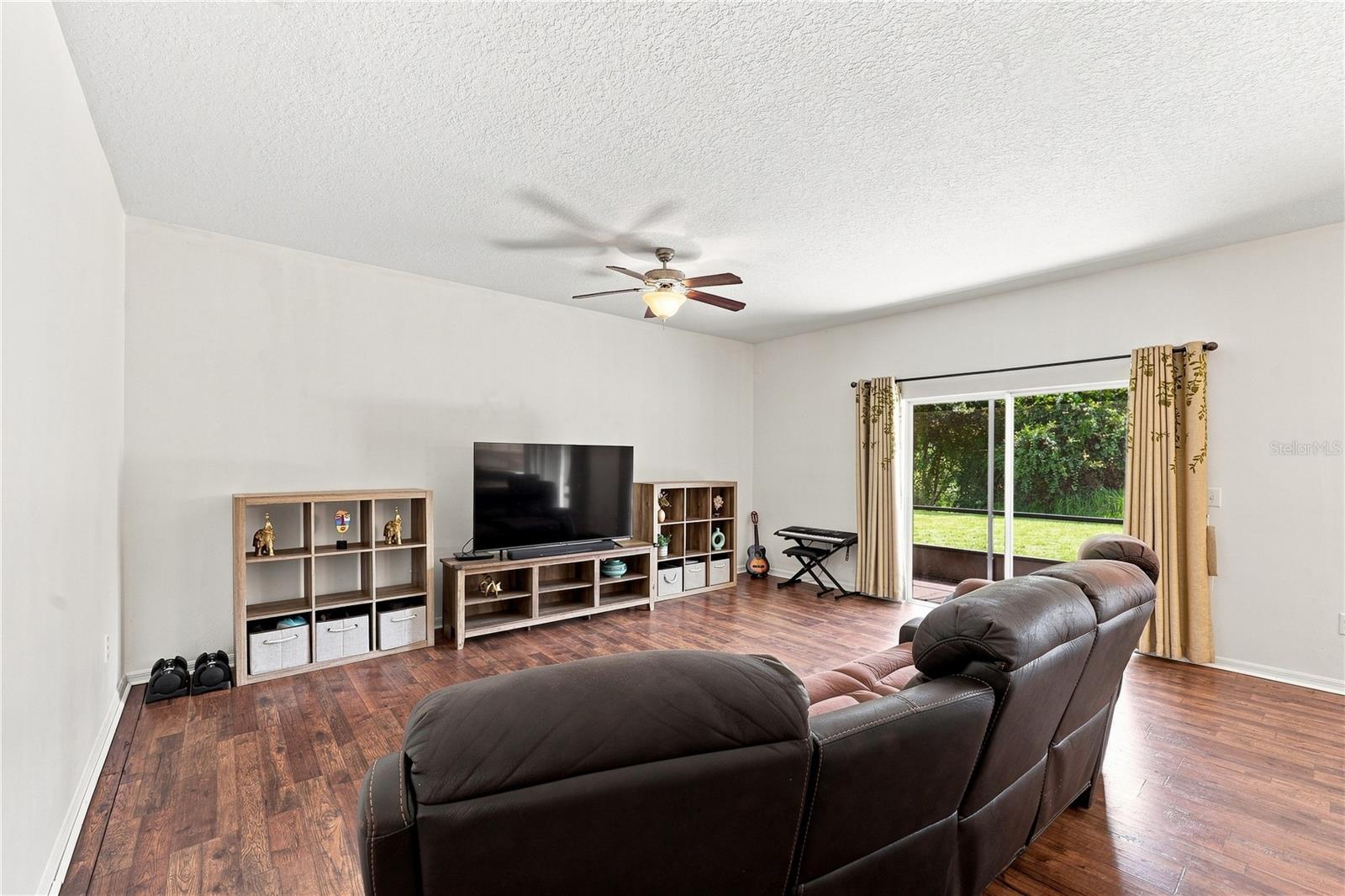 16613 Myrtle Sand Dr Property Photo 18