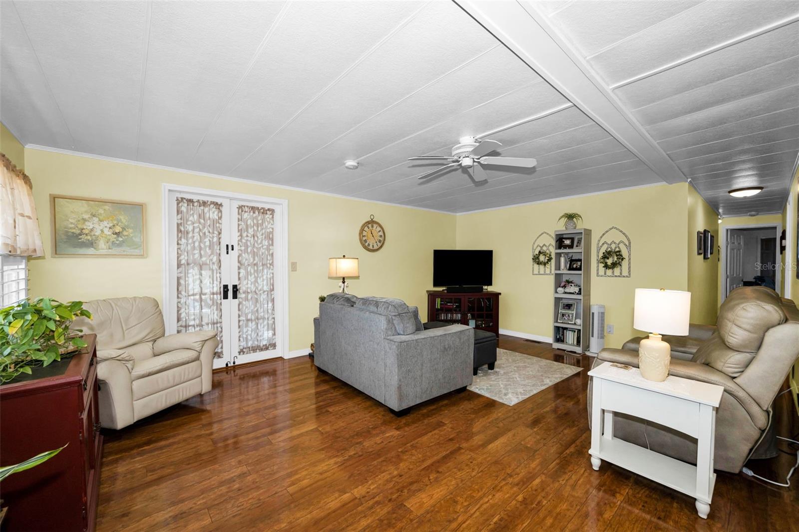 143 Melody Ln Property Photo 23