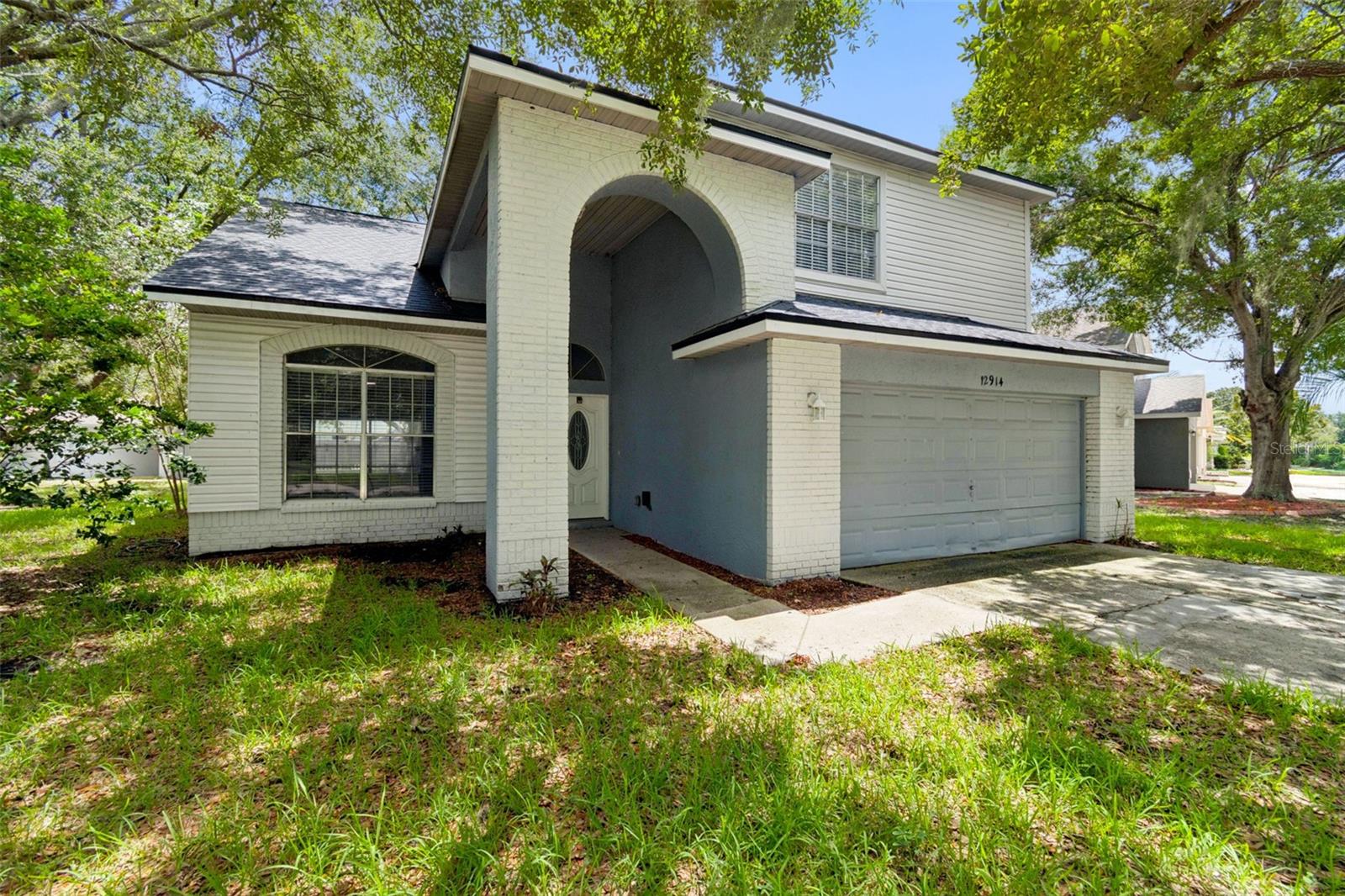 12914 Longcrest Dr Property Photo 6