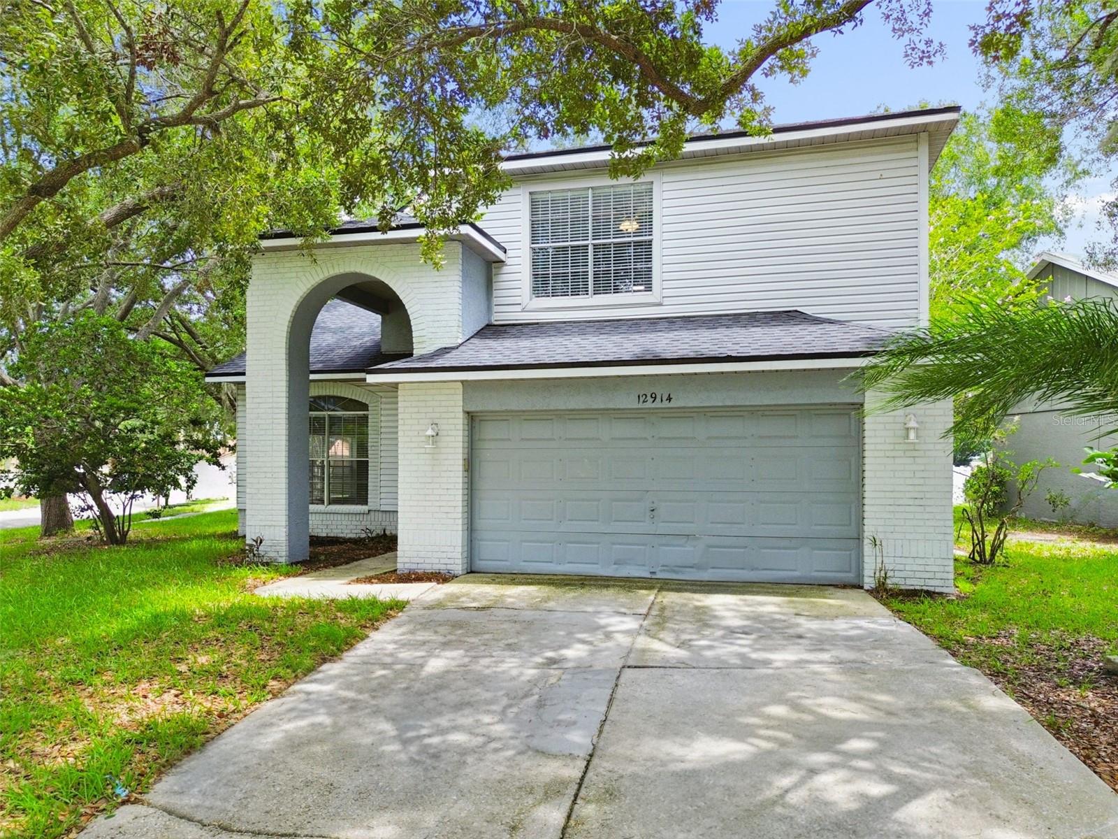 12914 Longcrest Dr Property Photo 11