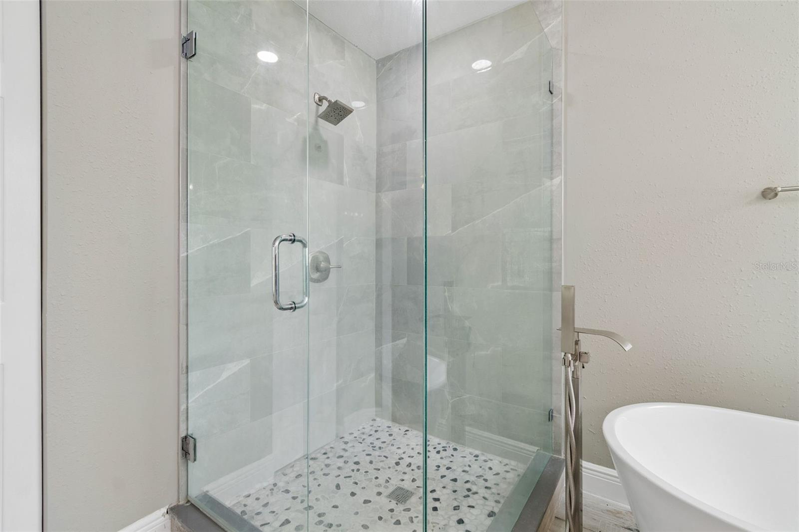 12914 Longcrest Dr Property Photo 51