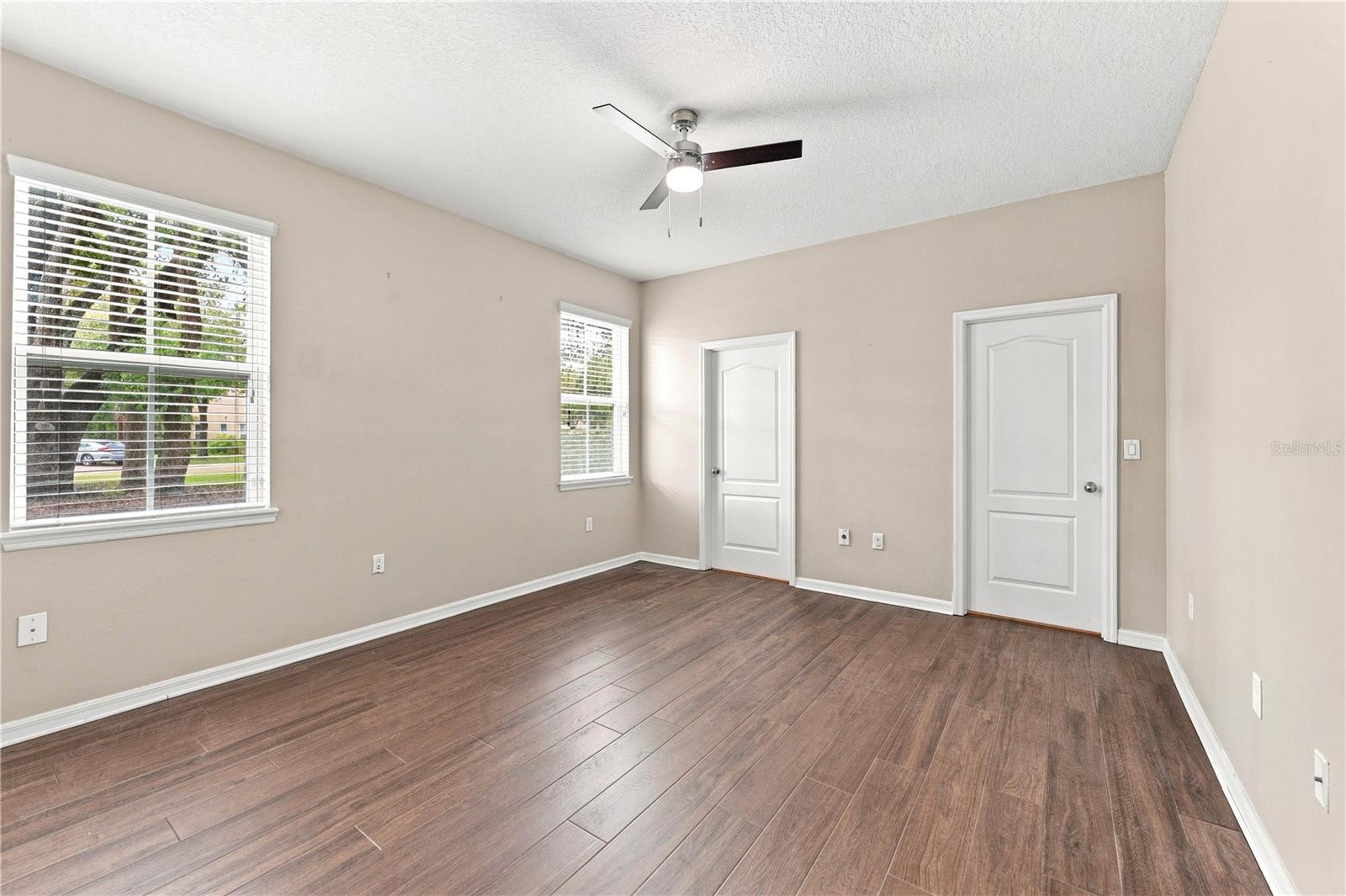 17013 Vilesta Dr Property Photo 14