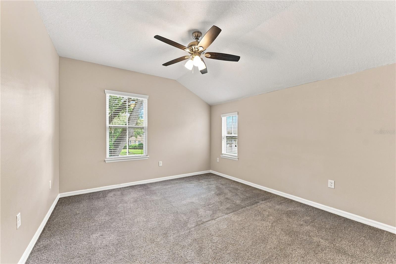 17013 Vilesta Dr Property Photo 27