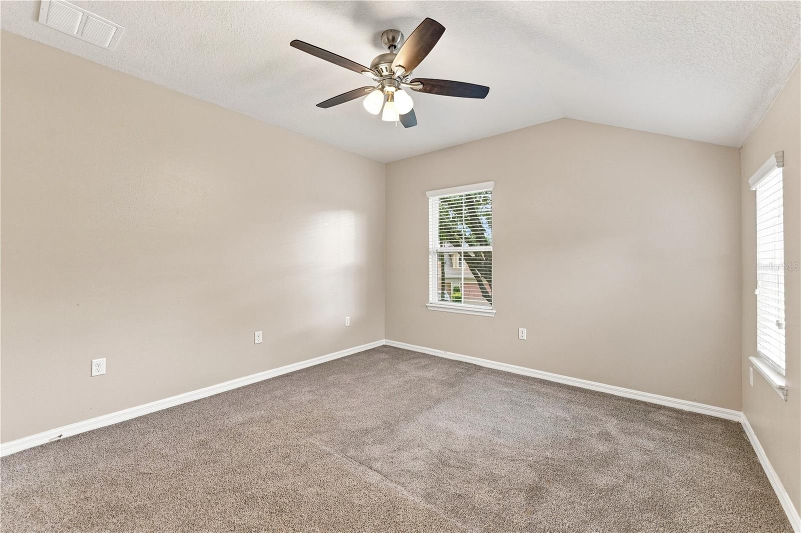 17013 Vilesta Dr Property Photo 29