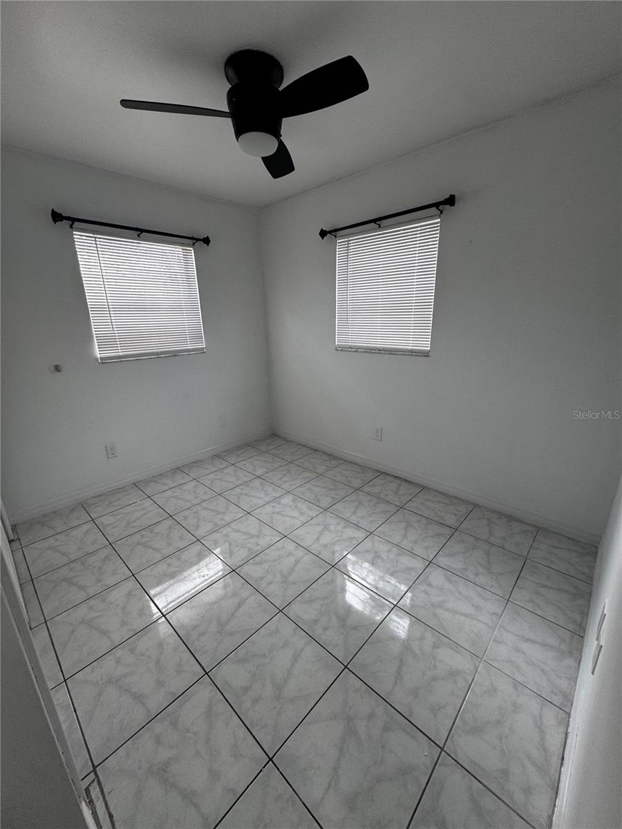 4202 E Okara Rd Property Photo 2