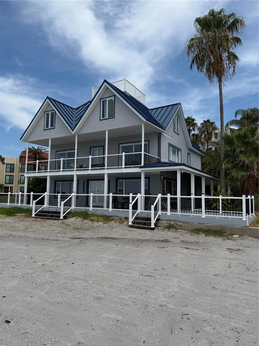 887 S Gulfview Blvd Property Photo