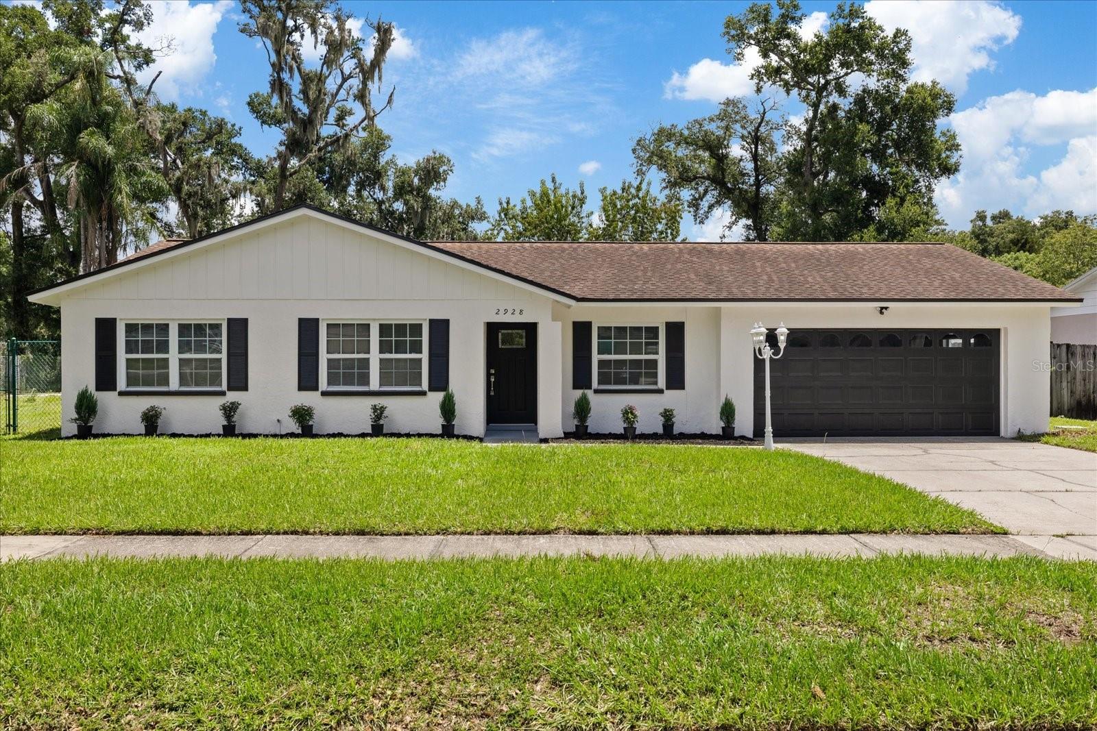 2928 Forest Cir Property Photo 1