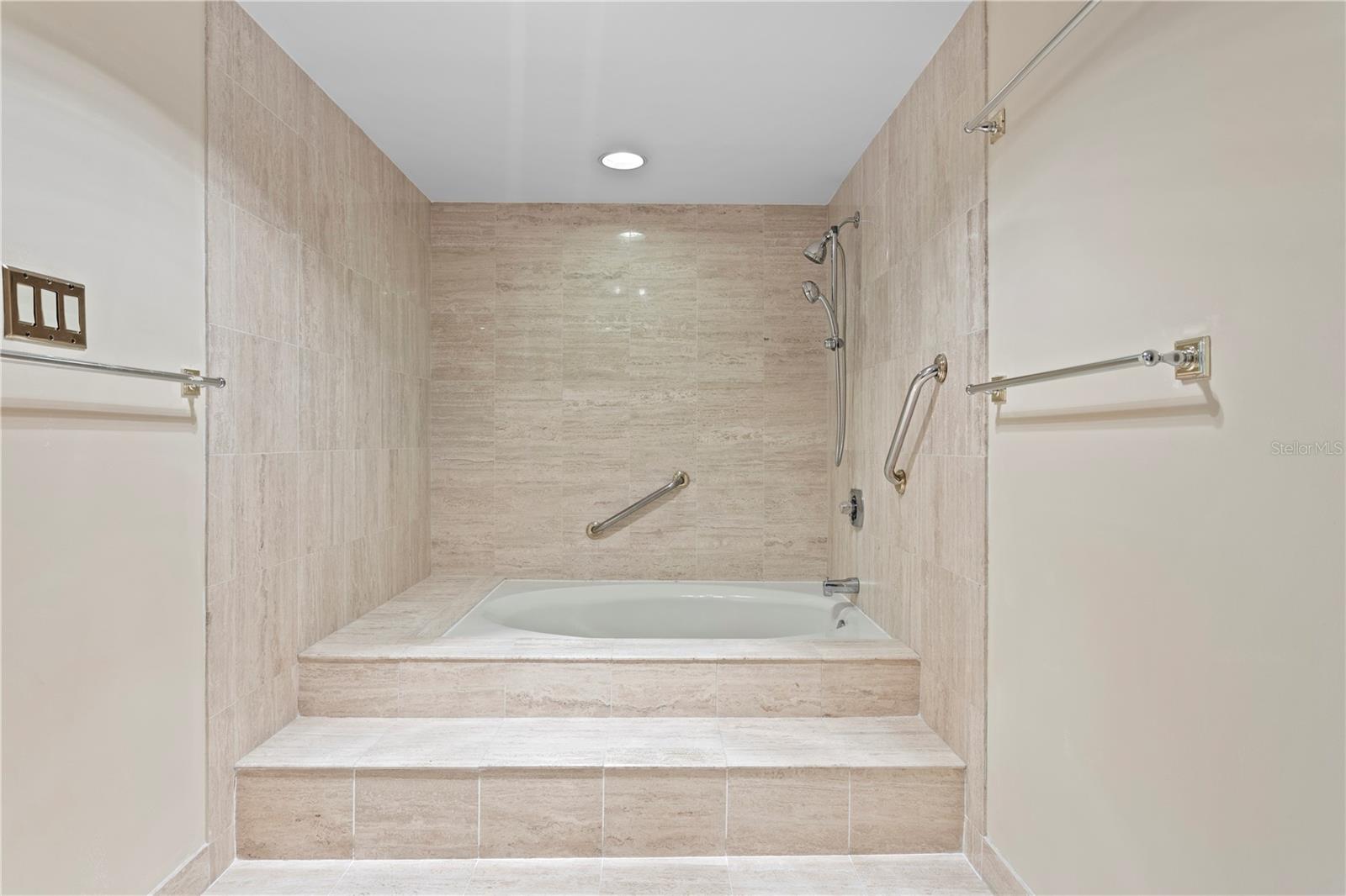 3301 Bayshore Blvd #509a Property Photo 31