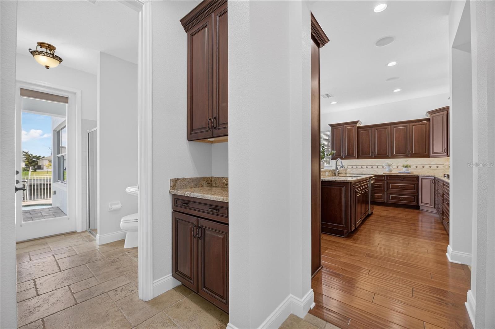 715 Islebay Dr Property Photo 41