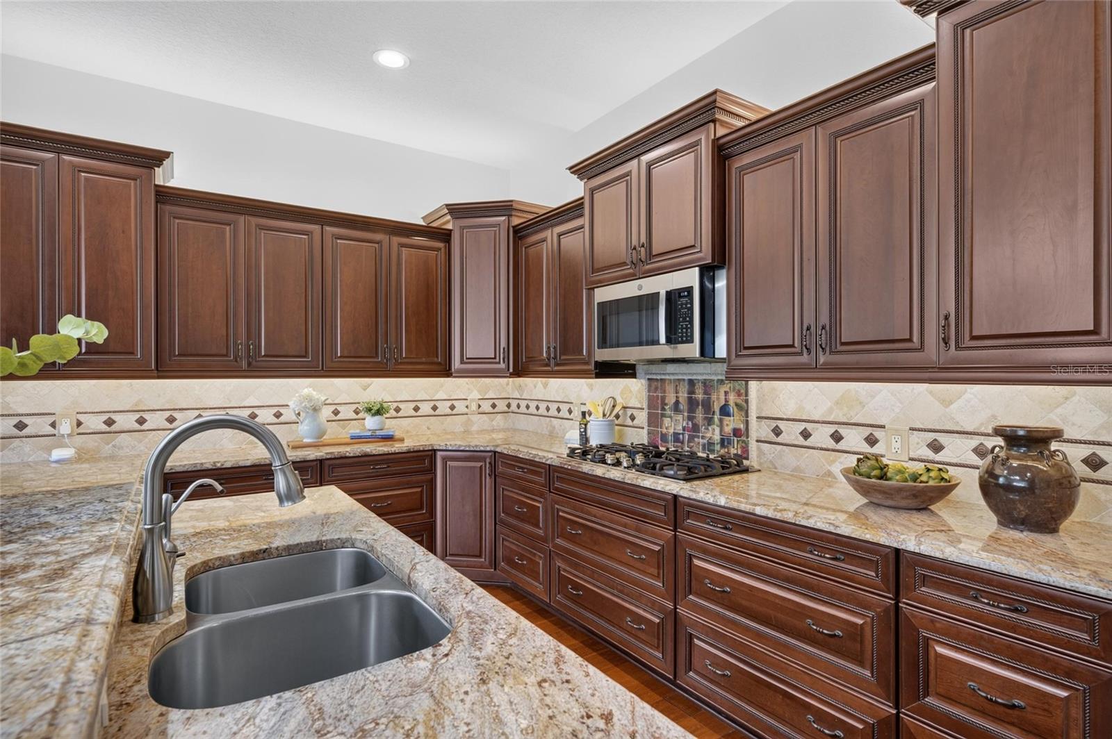 715 Islebay Dr Property Photo 50