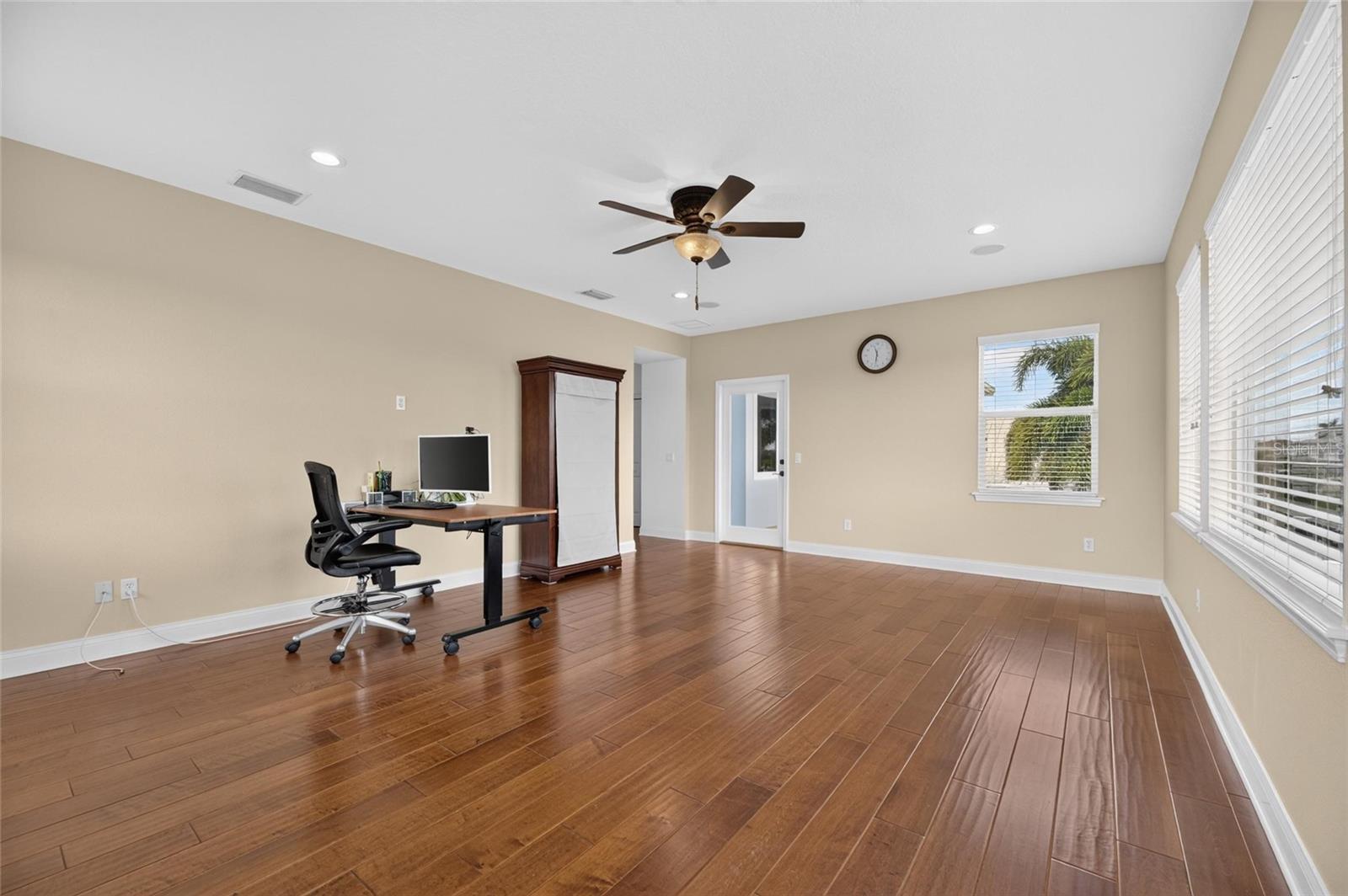 715 Islebay Dr Property Photo 81