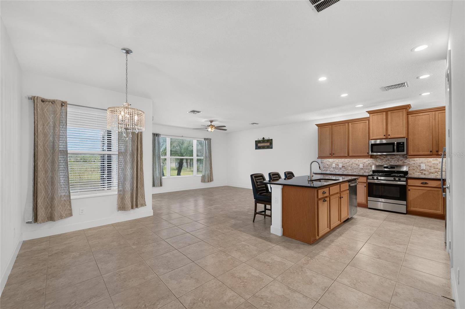 15412 Santa Pola Dr Property Photo 12