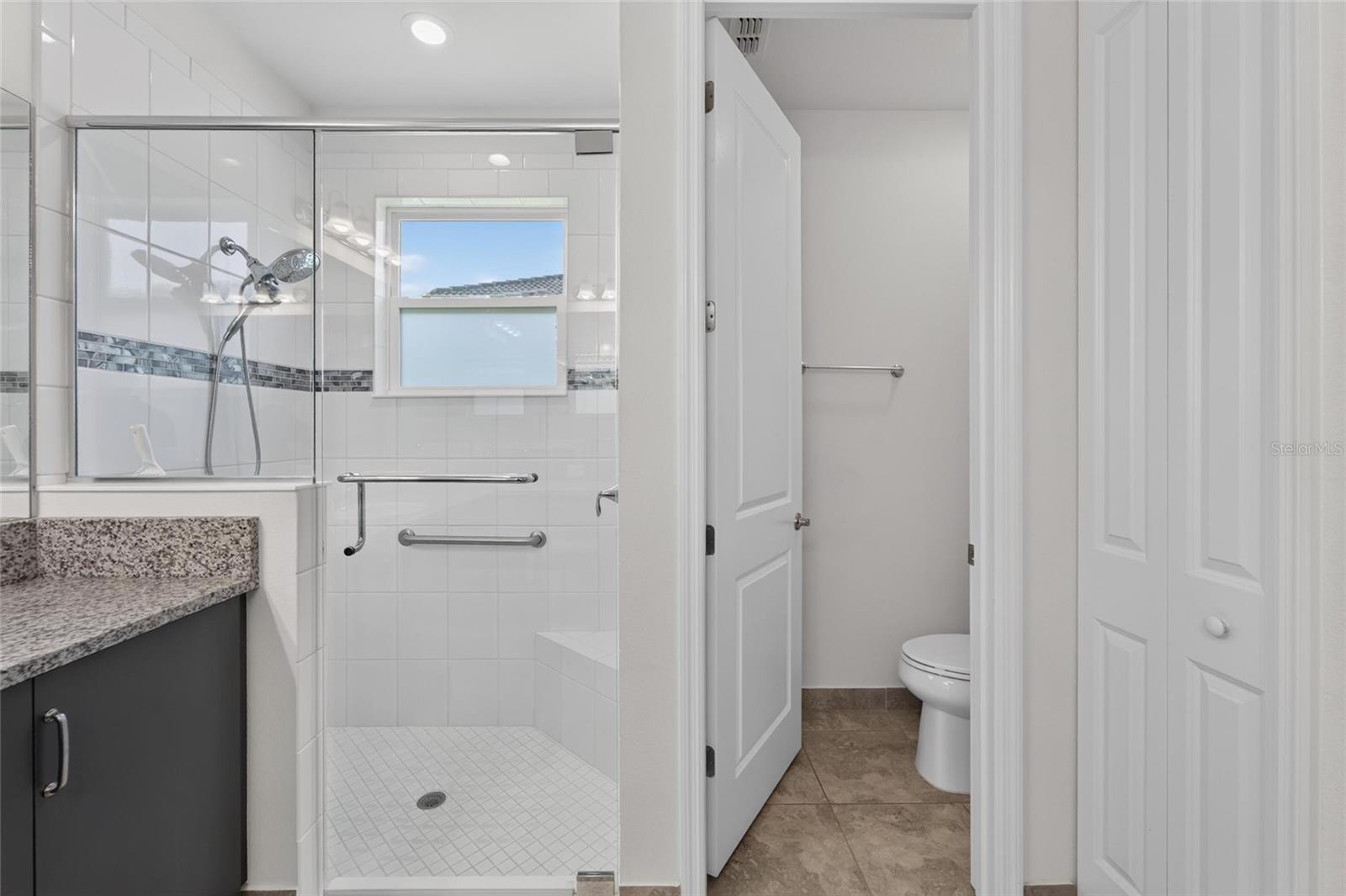 15412 Santa Pola Dr Property Photo 31