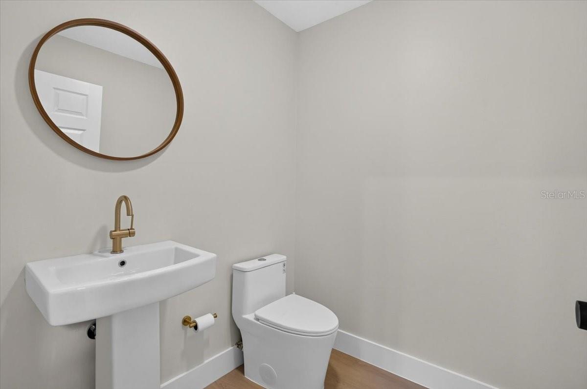 905 John Hunter Ct Property Photo 17