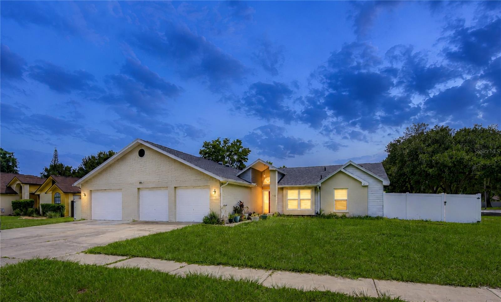1108 Dockside Dr Property Photo 3
