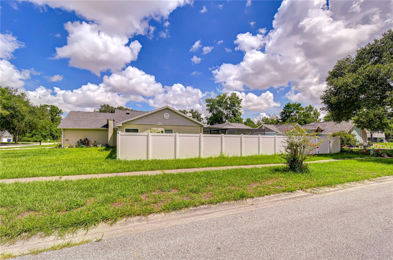 1108 Dockside Dr Property Photo 9