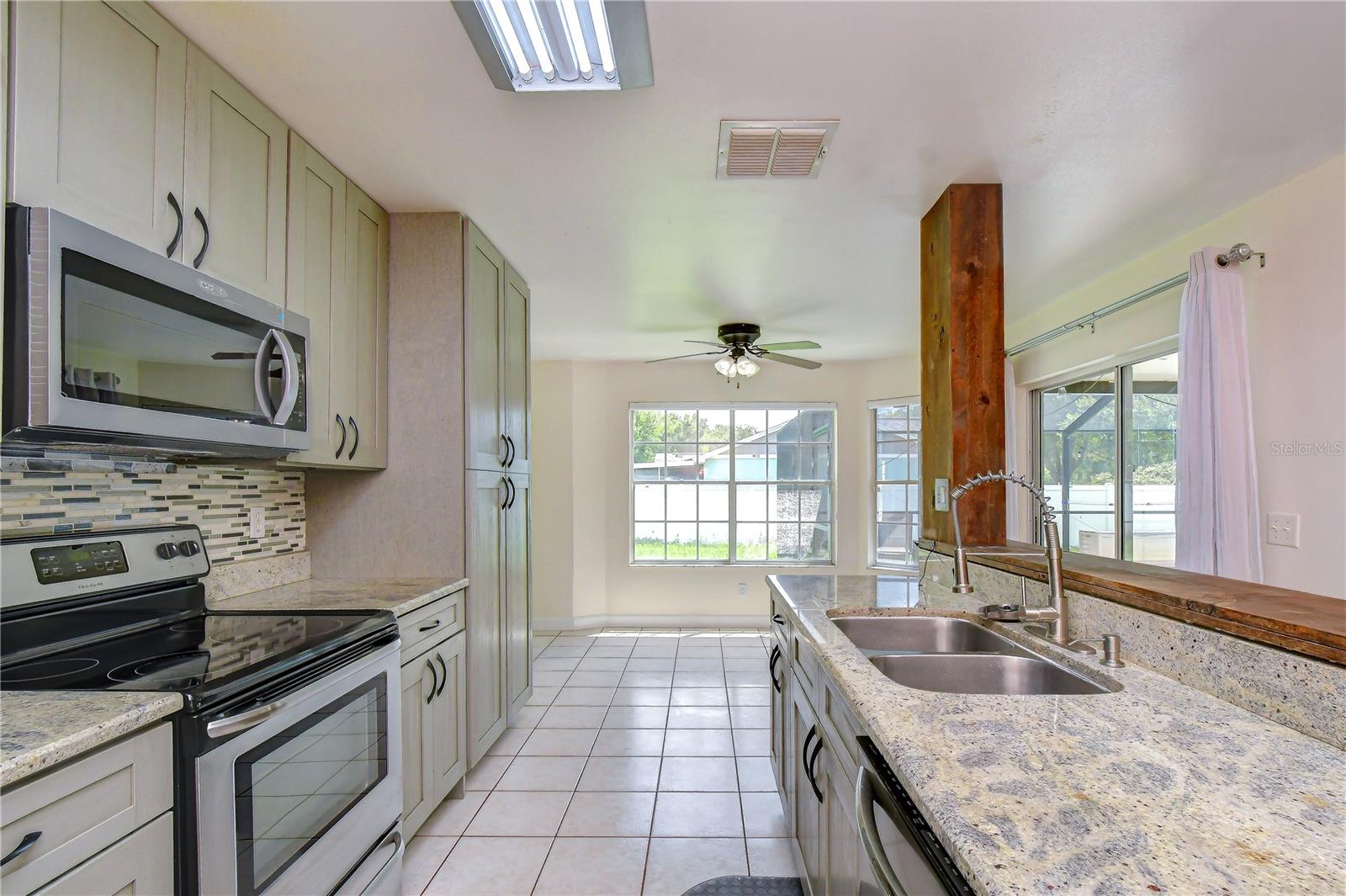 1108 Dockside Dr Property Photo 37