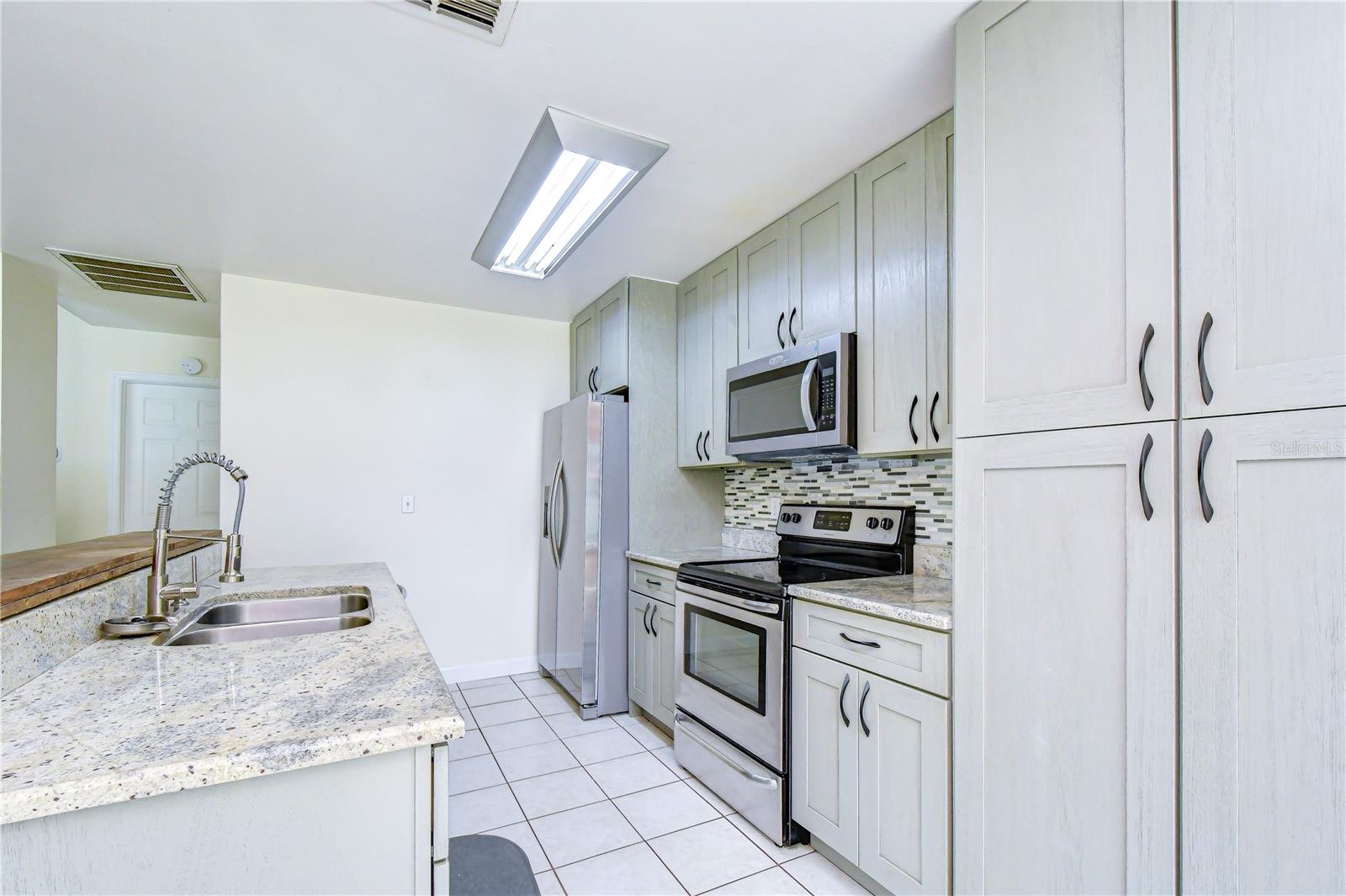 1108 Dockside Dr Property Photo 42