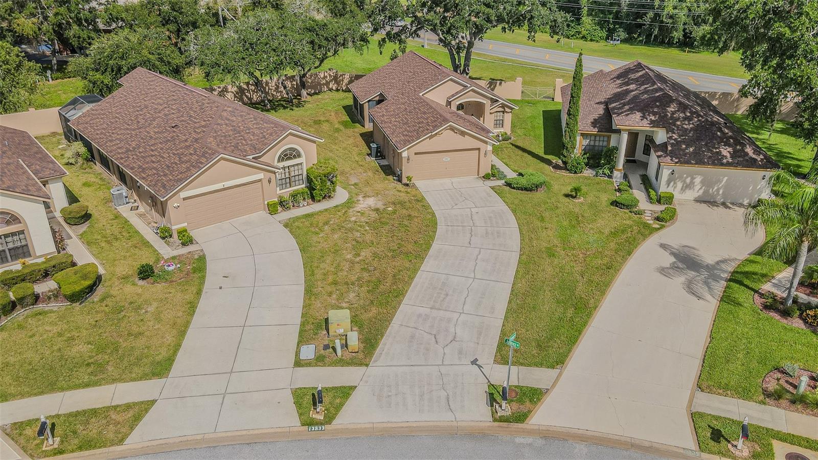 13837 Leroux Dr Property Photo 18