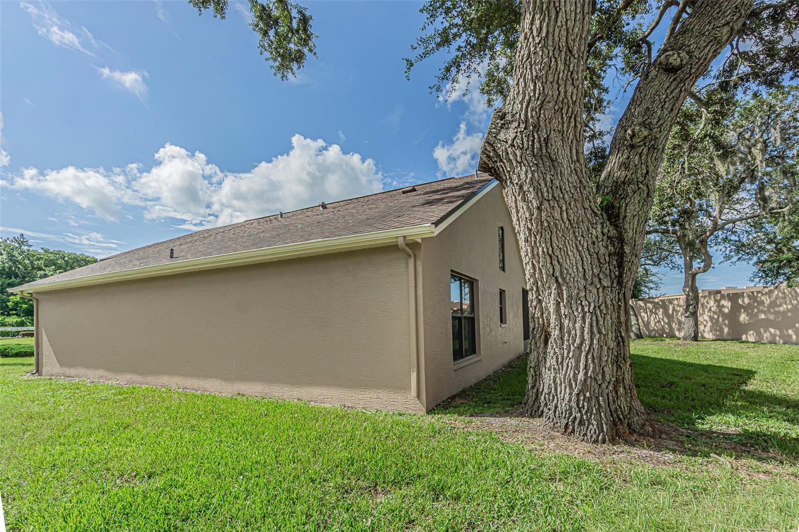 13837 Leroux Dr Property Photo 21