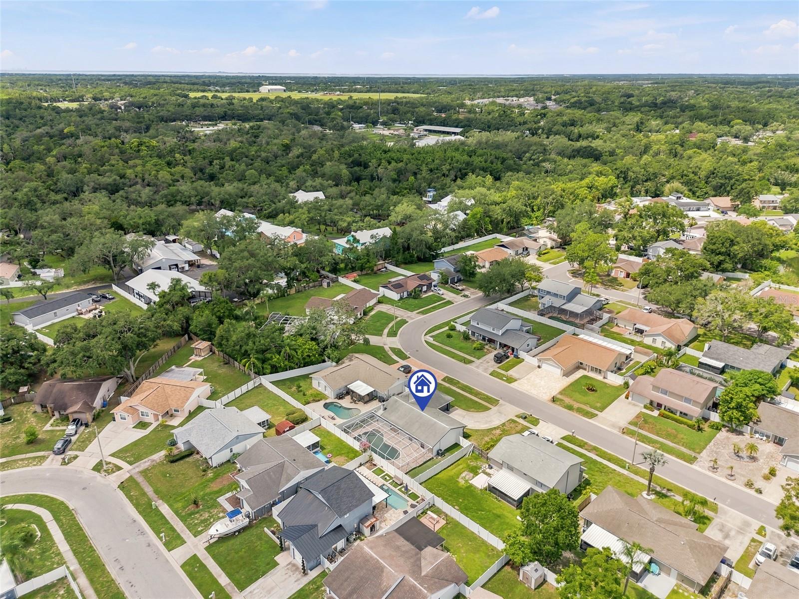 12511 Cardiff Dr Property Photo 34