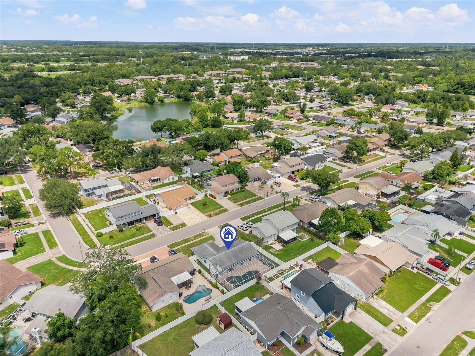 12511 Cardiff Dr Property Photo 36