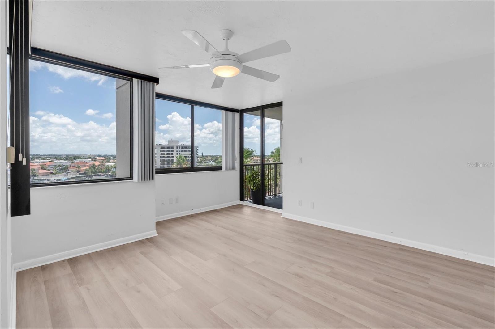 1600 Gulf Blvd #617 Property Photo 15