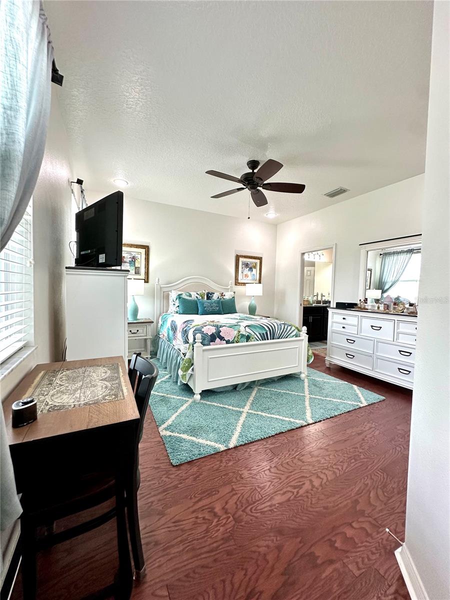 4247 Angelica Loop Property Photo 14