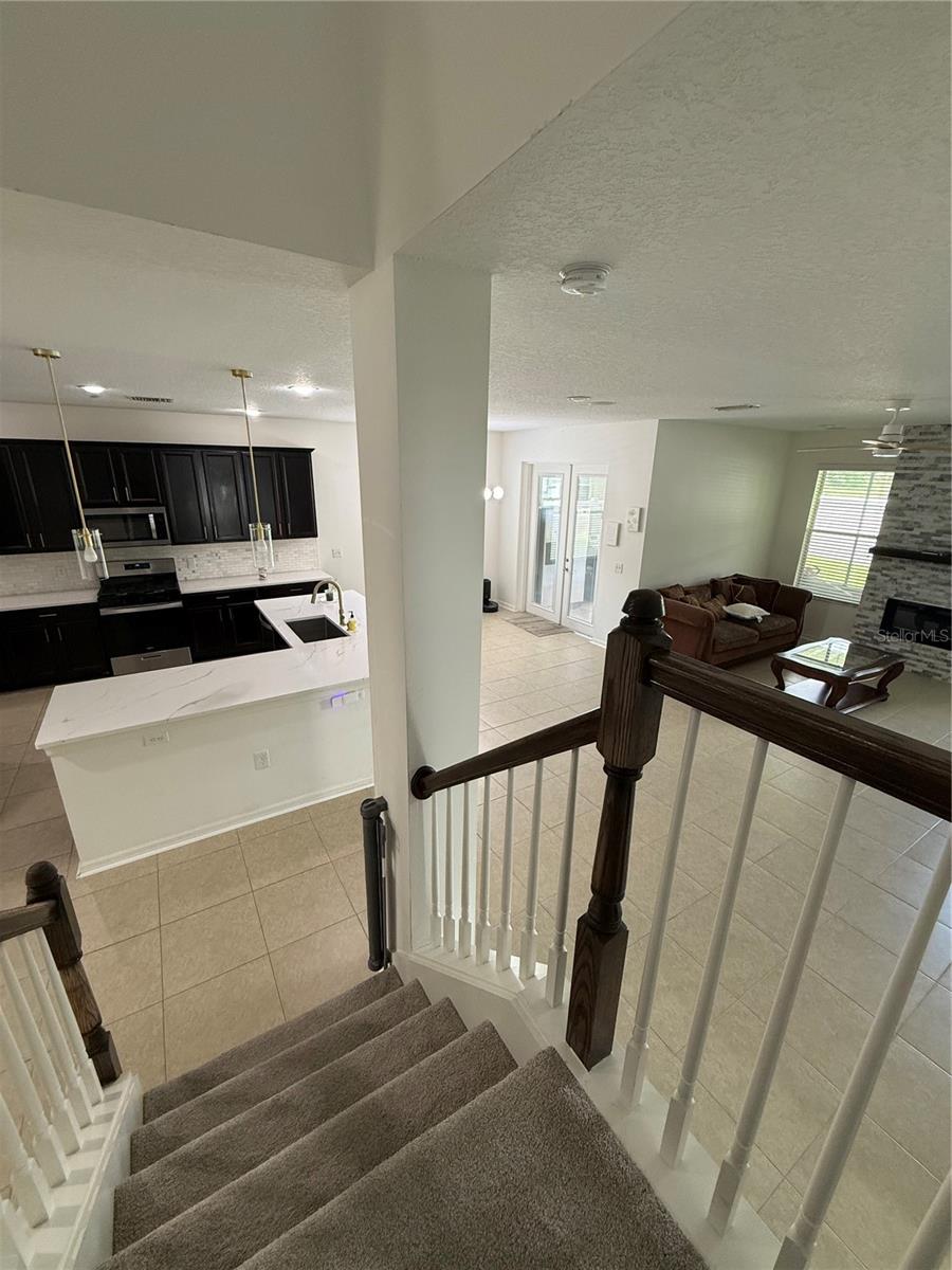 422 Westchester Hills Ln Property Photo 24