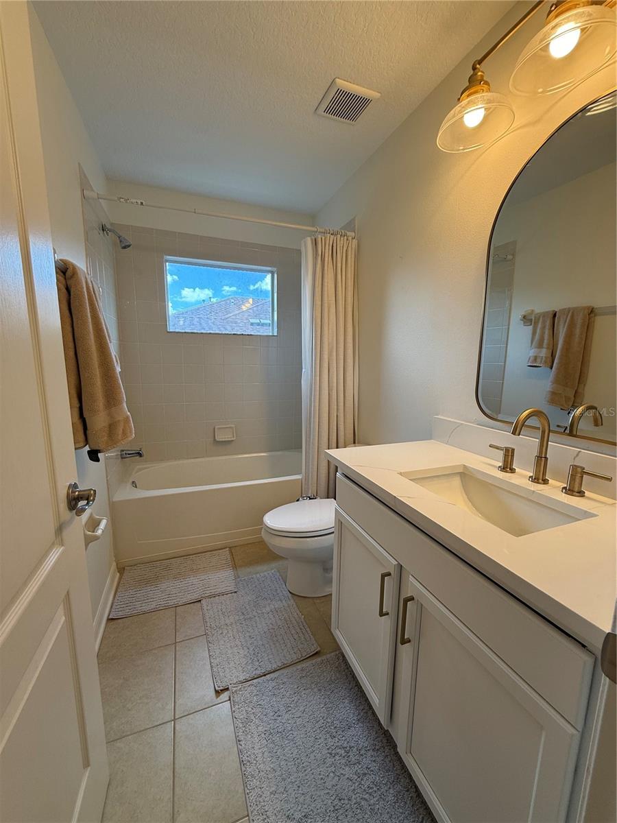 422 Westchester Hills Ln Property Photo 37