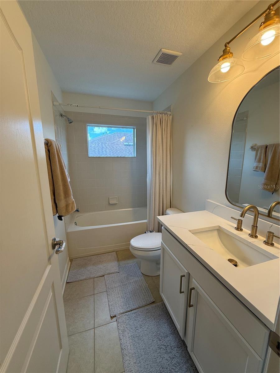 422 Westchester Hills Ln Property Photo 38