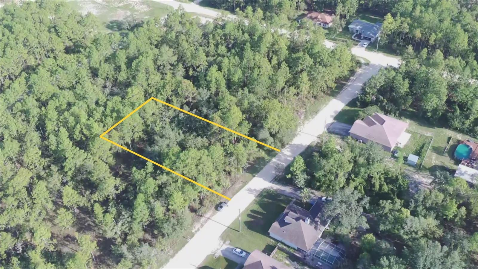 15421 FLEETWOOD RD Property Photo 1