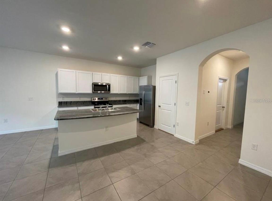 32971 Pez Landing Ln Property Photo 10