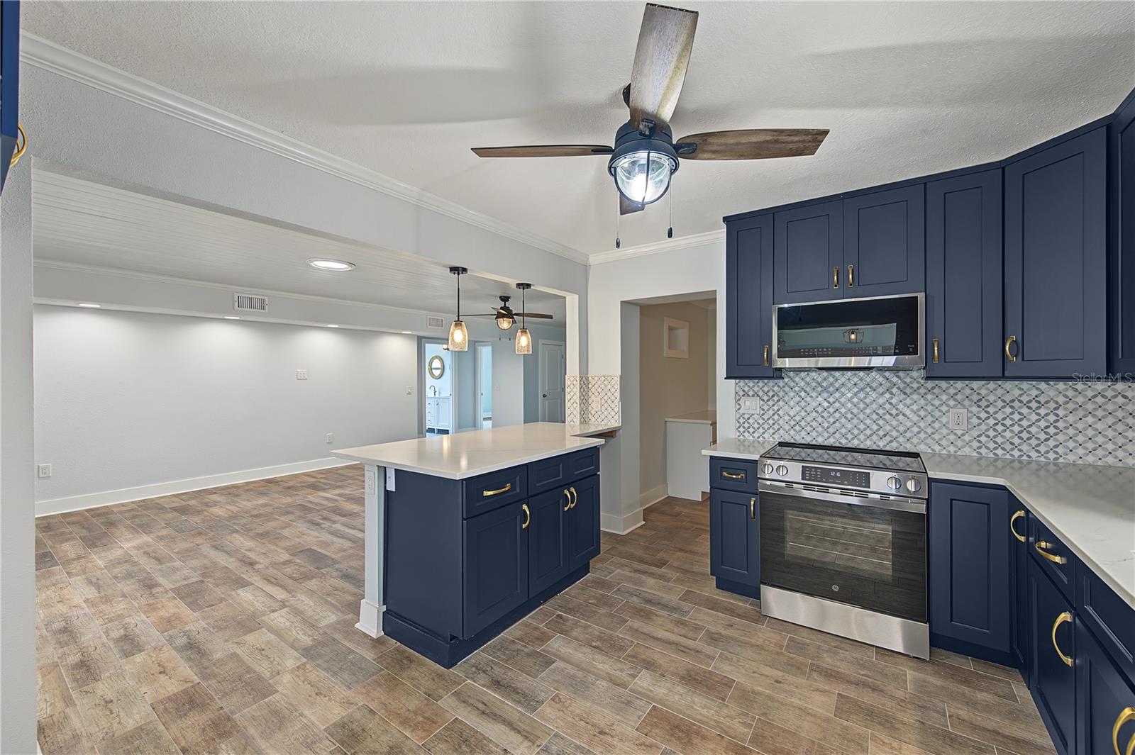 403 Normandy Rd Property Photo 17