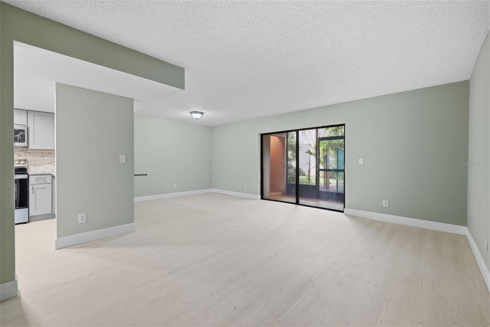 4873 Puritan Cir #2401 Property Photo 7