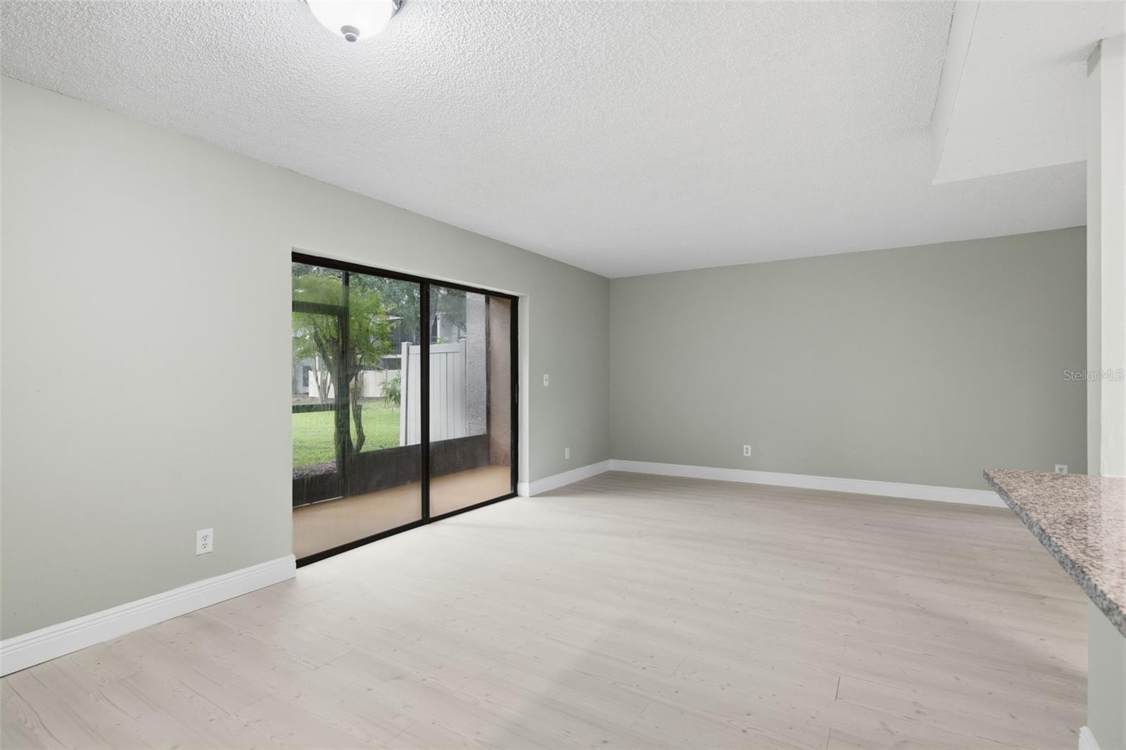 4873 Puritan Cir #2401 Property Photo 12