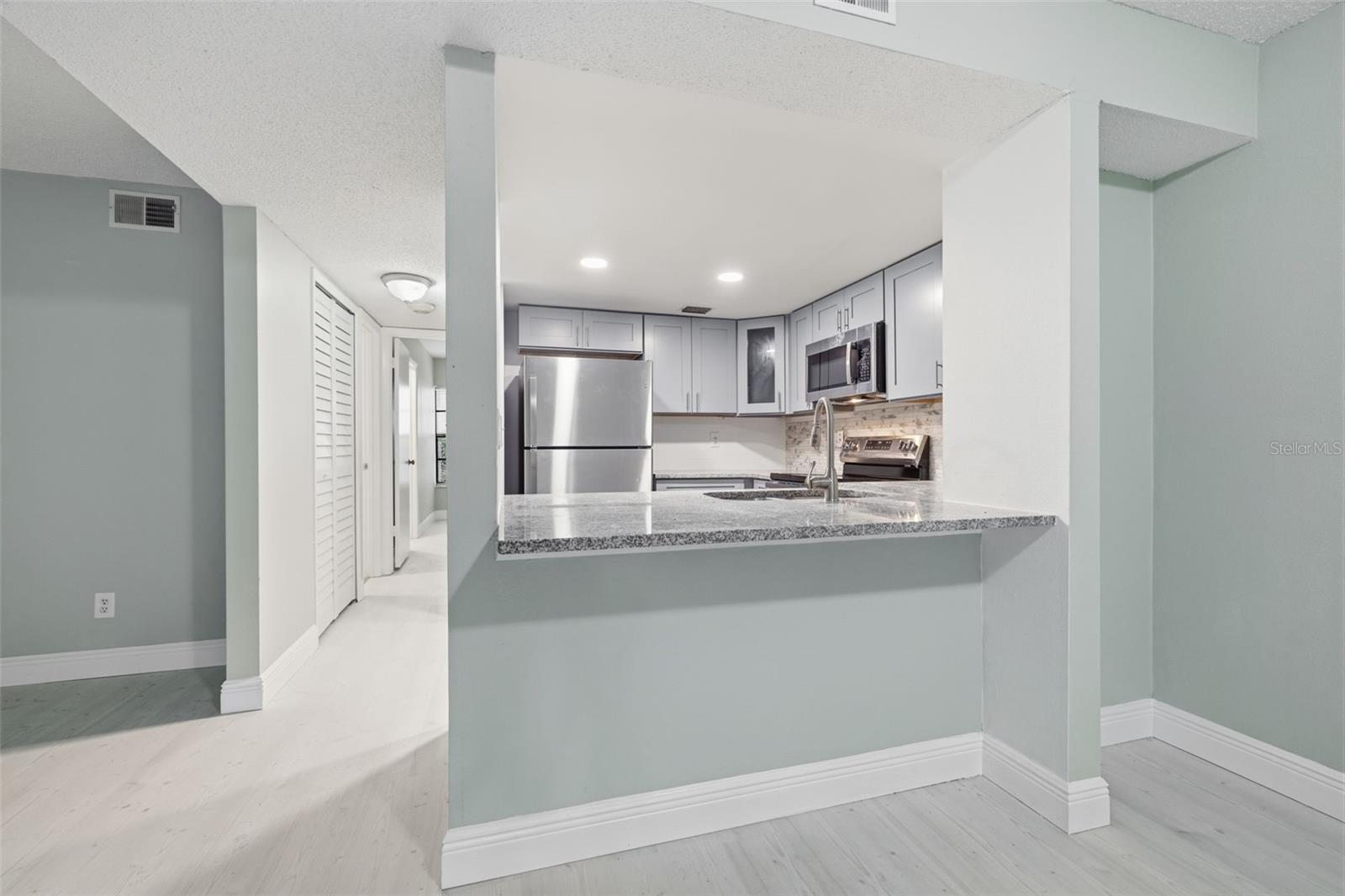 4873 Puritan Cir #2401 Property Photo 13