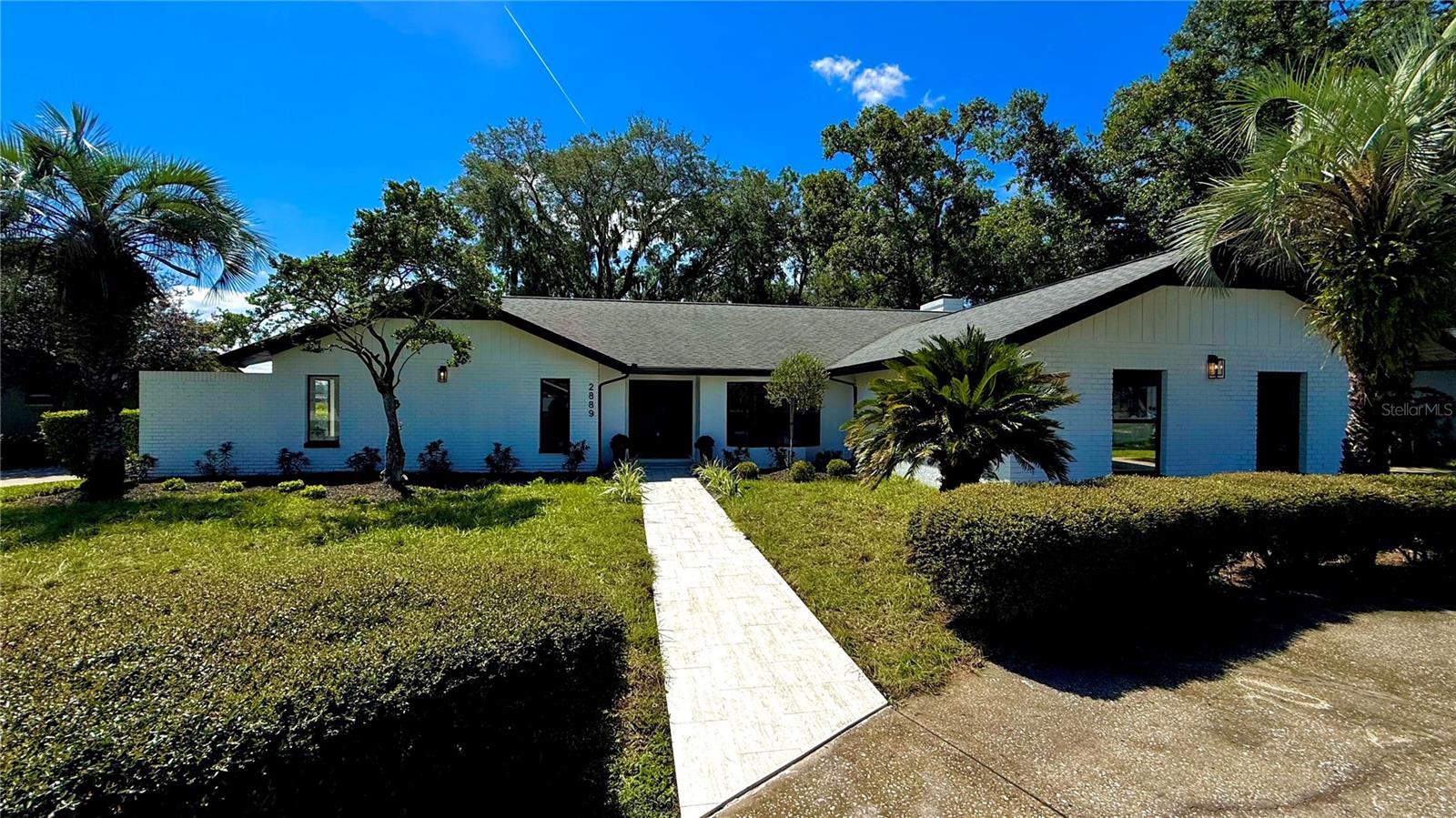 2889 Hammock Dr Property Photo 1
